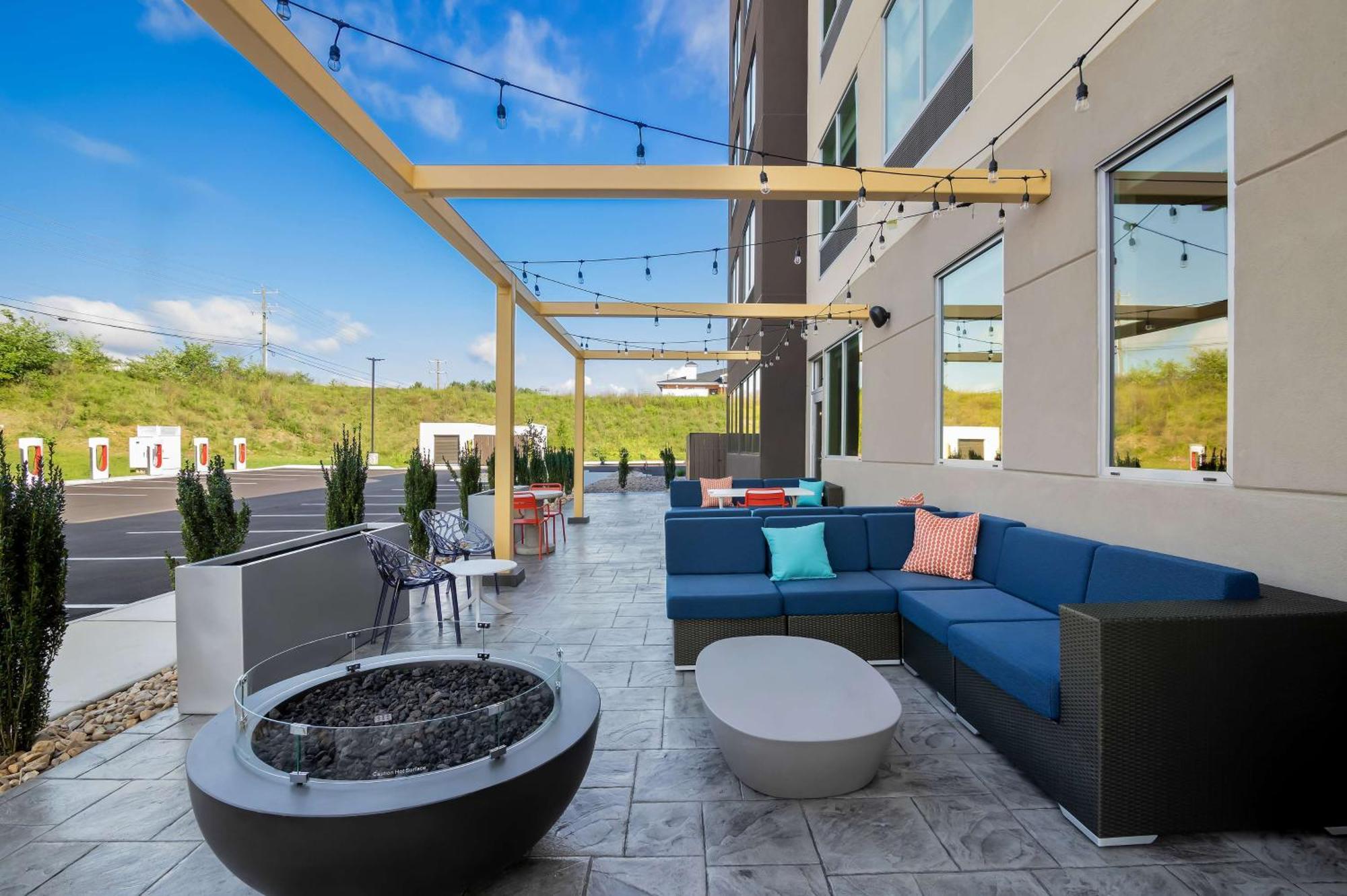 Tru By Hilton Lexington Hotel Exterior photo